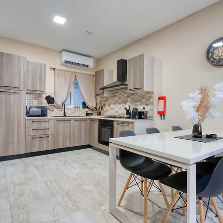Lägenhet 3br With Private Large Terrace In Marsascala Il-Mahsel