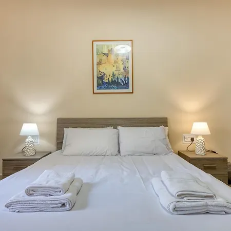 3br With Private Large Terrace In Marsascala * Il-Mahsel