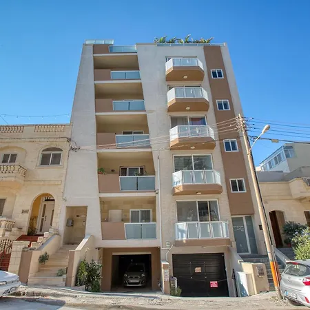 Lägenhet 3br With Private Large Terrace In Marsascala Il-Mahsel